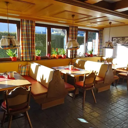 Sportpension Christina By Piaunddirk Guest house