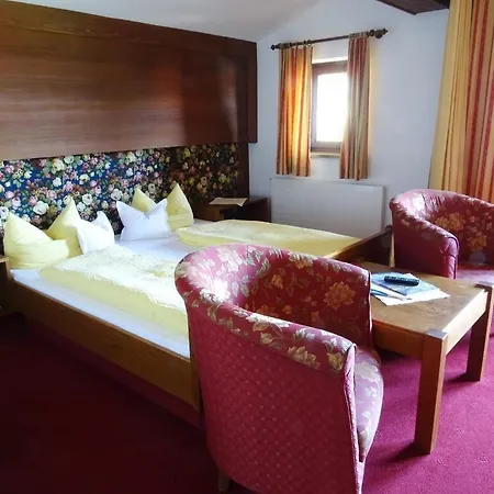 Sportpension Christina By Piaunddirk 3* Fuegen