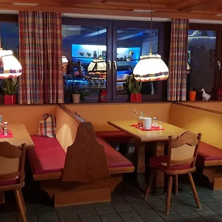 Pensión Sportpension Christina By Piaunddirk 3*