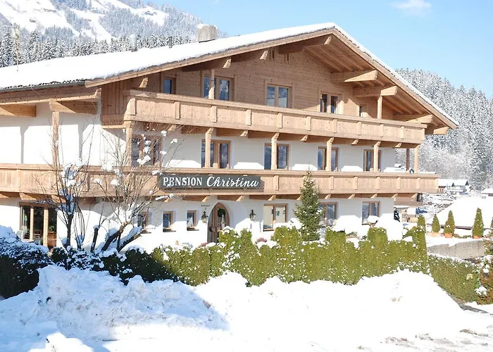 Sportpension Christina By Piaunddirk Guest house Fuegen