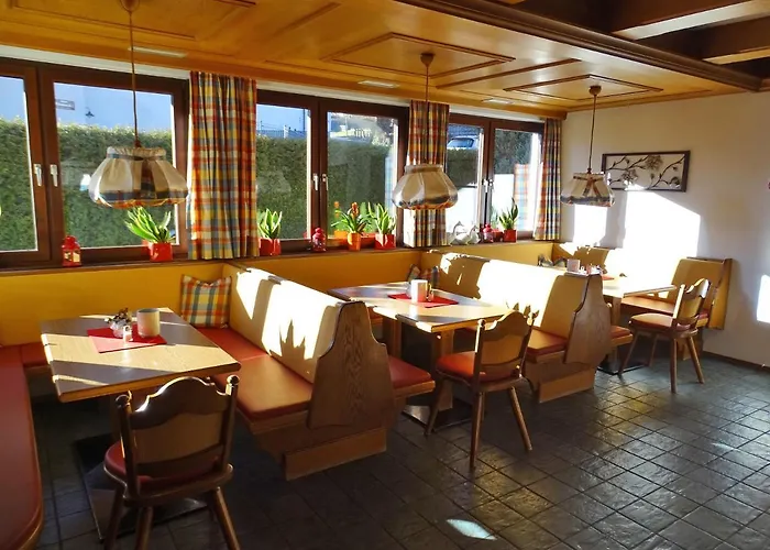 Sportpension Christina By Piaunddirk Guest house