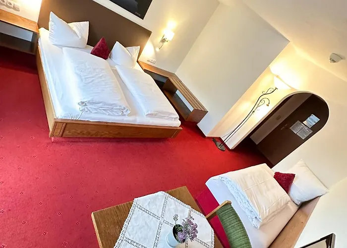 Sportpension Christina By Piaunddirk Guest house