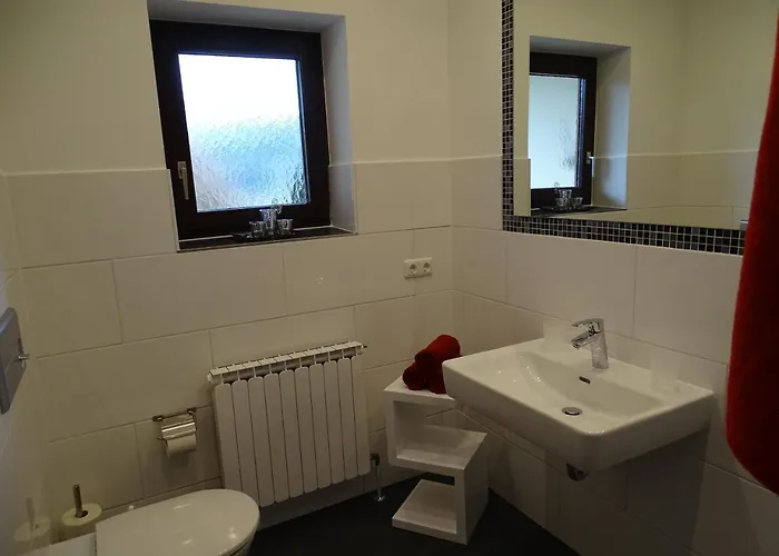 Sportpension Christina By Piaunddirk Pensión 3*