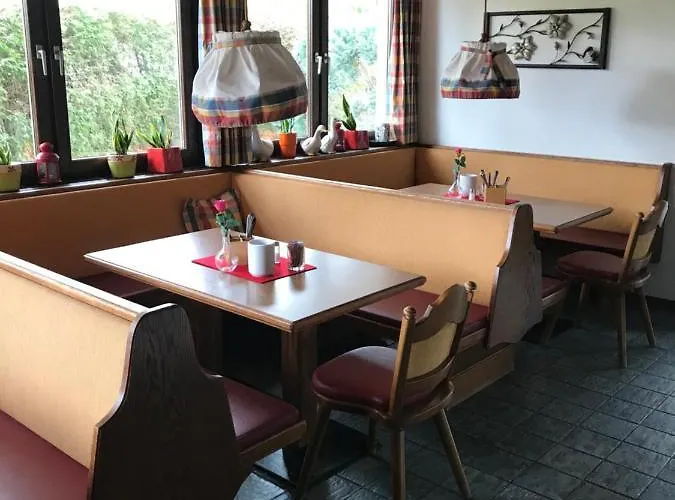 Sportpension Christina By Piaunddirk Gasthof